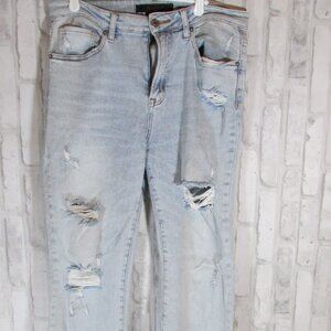 Risen Jeans